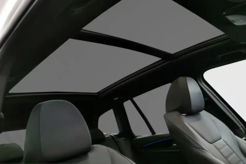 BMW iX3 (Seria X) din 2023 cu 72.900 km - oferta BMW205823 - foto 8