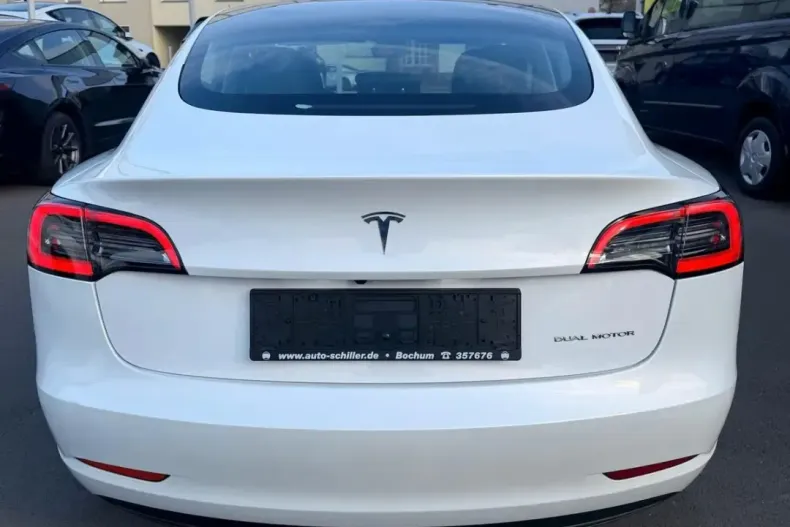 Tesla Model 3 din 2023 cu 59.600 km - oferta TES205824 - foto 5