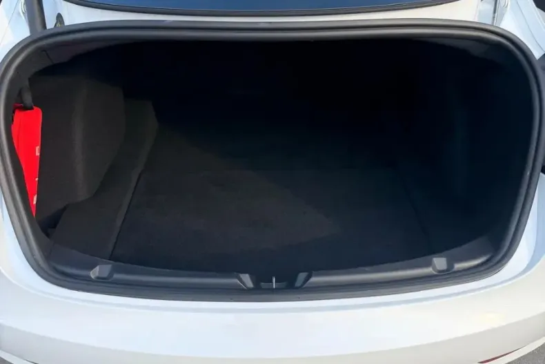 Tesla Model 3 din 2023 cu 59.600 km - oferta TES205824 - foto 19