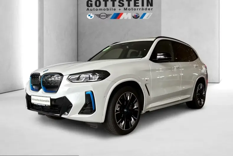 BMW iX3 (Seria X) din 2023 cu 70.910 km - oferta BMW205826 - foto 1