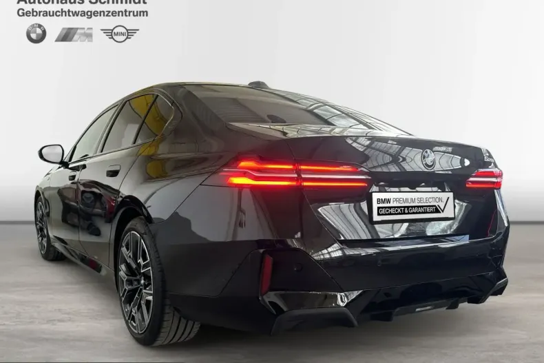 BMW 520 (Seria 5) din 2025 cu 14.631 km - oferta BMW205835 - foto 3