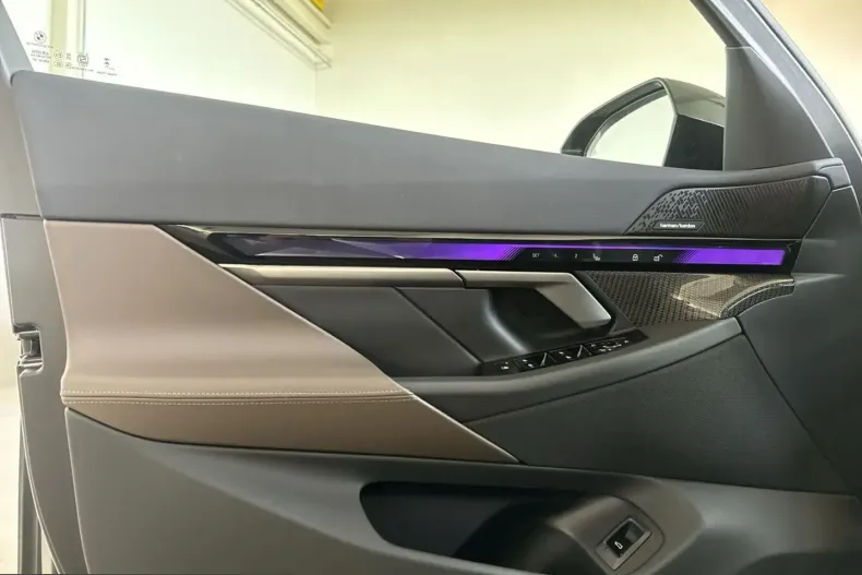 BMW 520 (Seria 5) din 2025 cu 14.631 km - oferta BMW205835 - foto 18