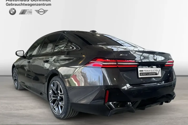 BMW 520 (Seria 5) din 2025 cu 25.701 km - oferta BMW205836 - foto 3