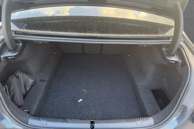 BMW 520 (Seria 5) din 2025 cu 25.839 km - oferta BMW205839 - foto 14