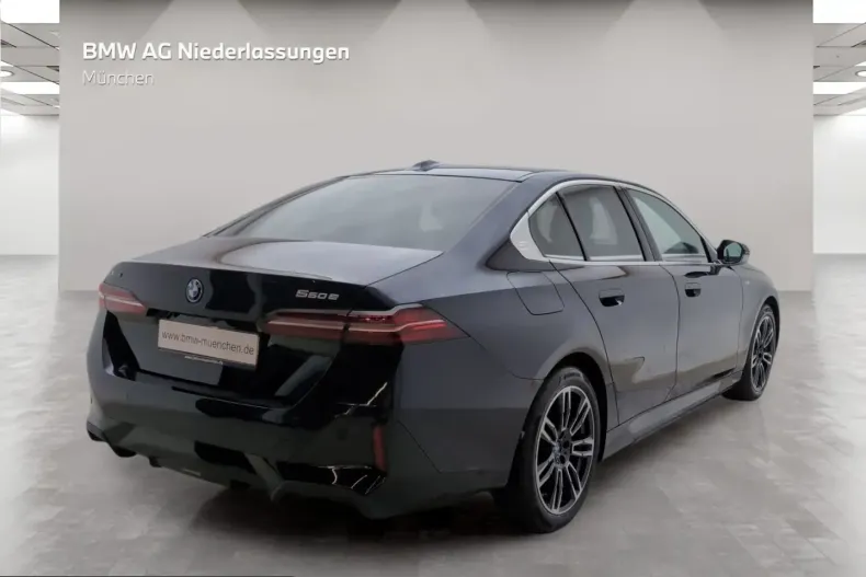 BMW 550 (Seria 5) din 2025 cu 19.025 km - oferta BMW205840 - foto 7