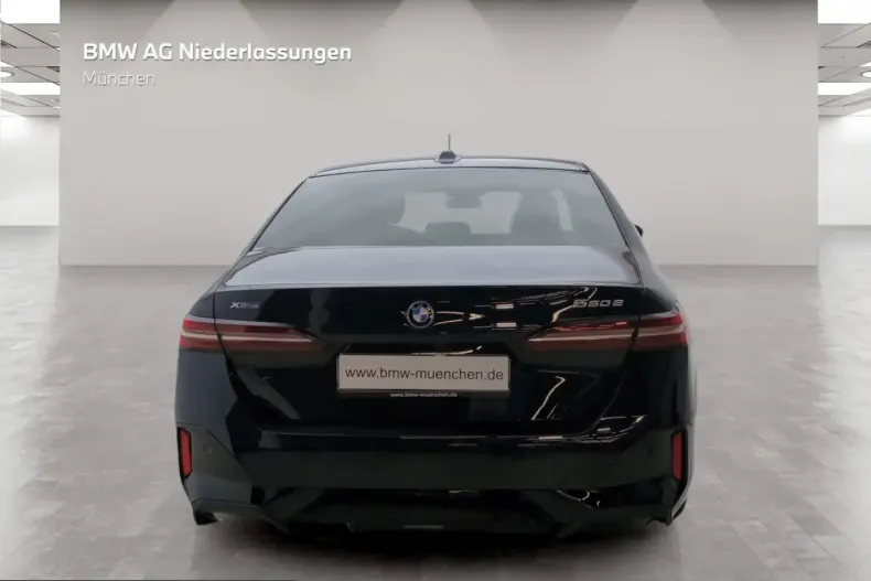 BMW 550 (Seria 5) din 2025 cu 19.025 km - oferta BMW205840 - foto 8