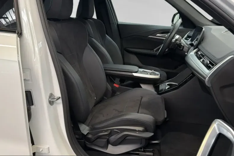 BMW X1 (Seria X) din 2024 cu 31.370 km - oferta BMW205842 - foto 7