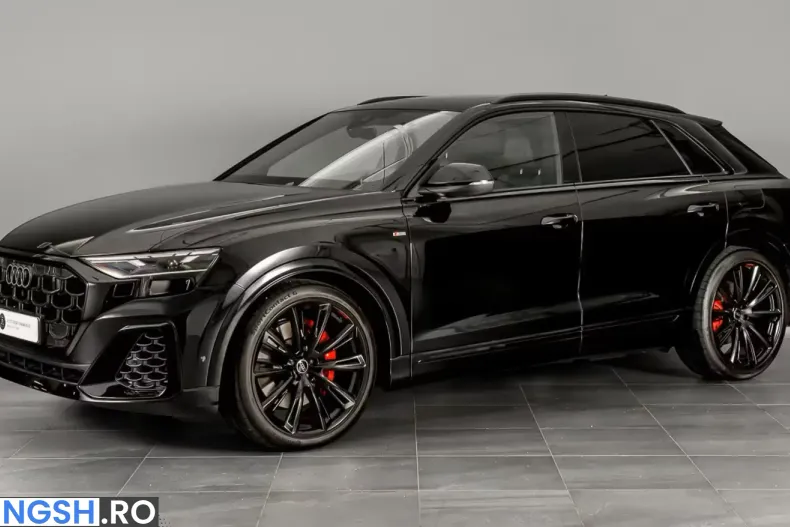 Audi Q8 din 2025 cu 2.860 km - oferta AUD205843 - foto 1