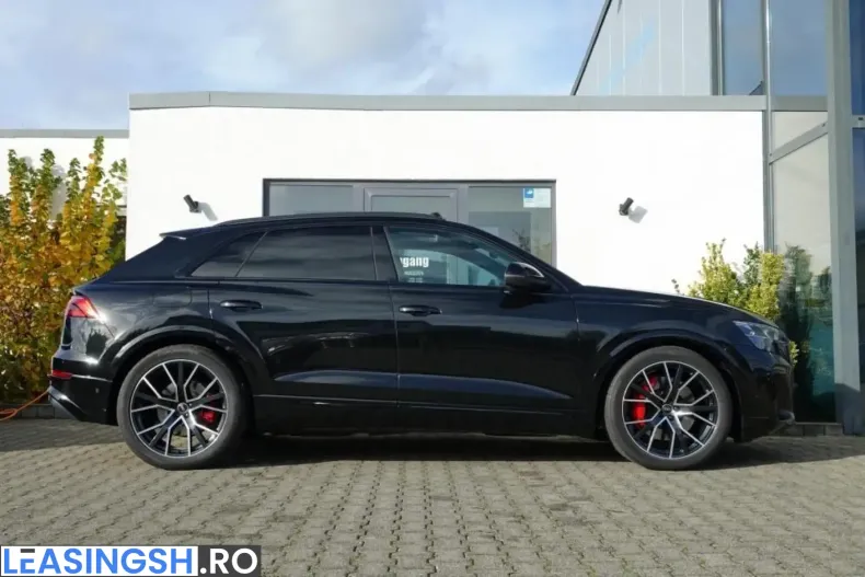 Audi Q8 din 2024 cu 3.700 km - oferta AUD205844 - foto 4