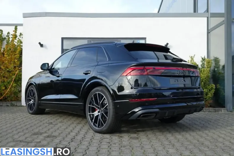 Audi Q8 din 2024 cu 3.700 km - oferta AUD205844 - foto 5