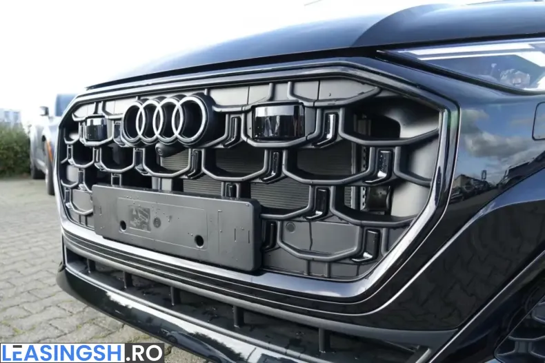 Audi Q8 din 2024 cu 3.700 km - oferta AUD205844 - foto 14