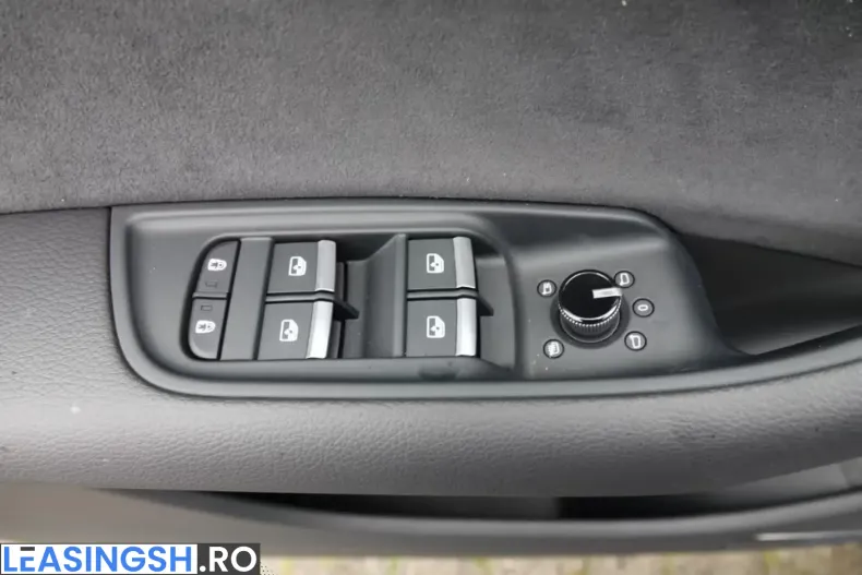 Audi Q8 din 2024 cu 3.700 km - oferta AUD205844 - foto 37