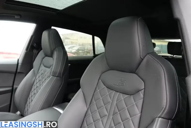 Audi Q8 din 2024 cu 3.700 km - oferta AUD205844 - foto 39