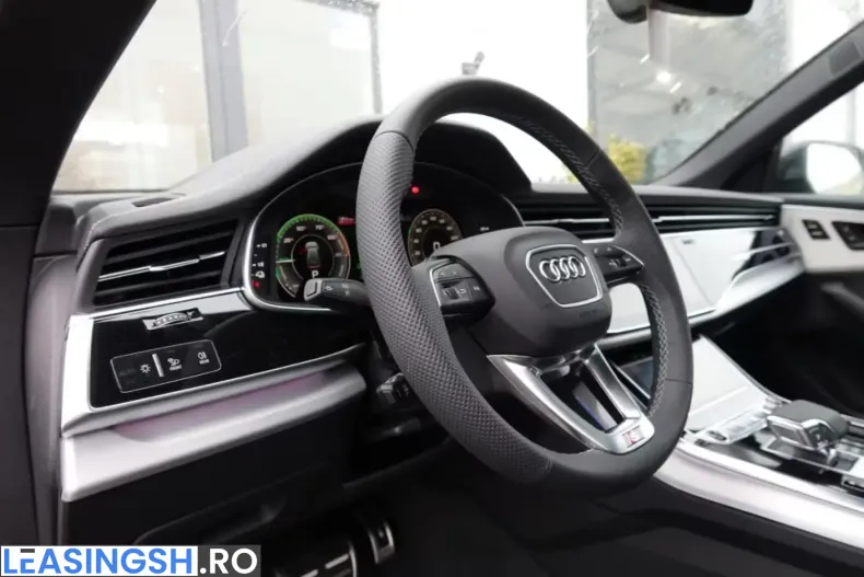 Audi Q8 din 2024 cu 3.700 km - oferta AUD205844 - foto 40
