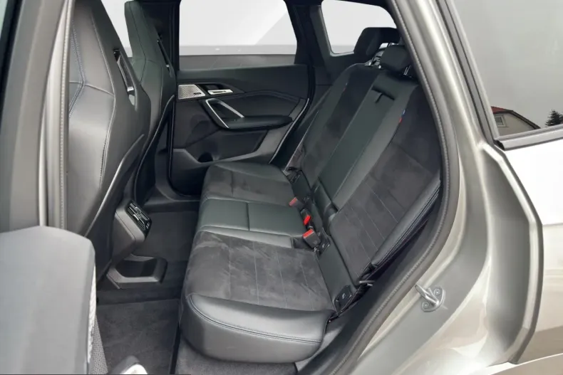 BMW X1 (Seria X) din 2024 cu 45.812 km - oferta BMW205846 - foto 12