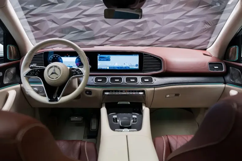 Mercedes-Benz GLS 600 (Clasa GLS) din 2024 cu 114.000 km - oferta MER205847 - foto 7