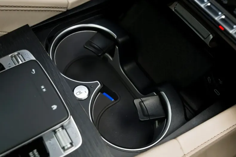 Mercedes-Benz GLS 600 (Clasa GLS) din 2024 cu 114.000 km - oferta MER205847 - foto 11