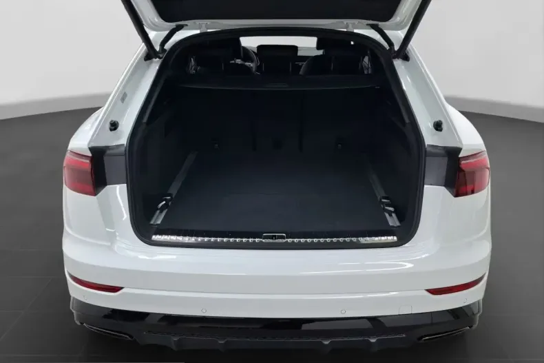 Audi Q8 din 2026 cu 20 km - oferta AUD205848 - foto 3