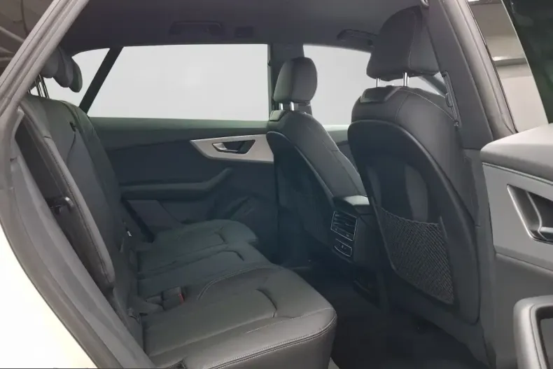 Audi Q8 din 2026 cu 20 km - oferta AUD205848 - foto 6