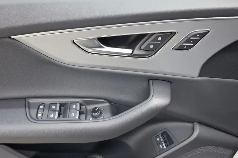 Audi Q8 din 2026 cu 20 km - oferta AUD205848 - foto 11