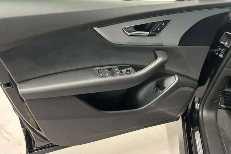 Audi Q8 din 2026 cu 10 km - oferta AUD205853 - foto 14