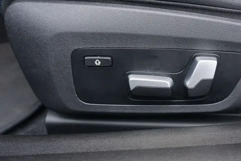 BMW 430d (Seria 4) din 2022 cu 48.800 km - oferta BMW205854 - foto 11