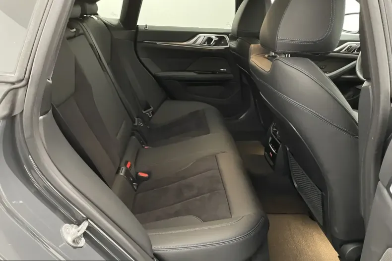 BMW 430d (Seria 4) din 2023 cu 54.190 km - oferta BMW205855 - foto 10