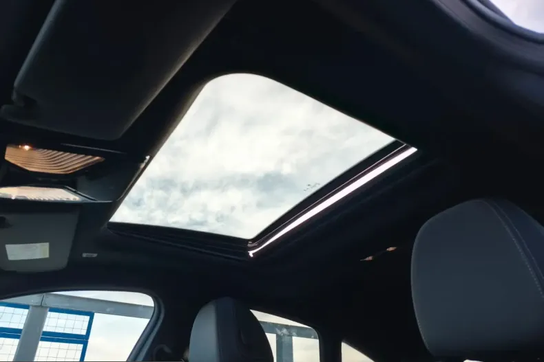 BMW 420i (Seria 4) din 2025 cu 15.990 km - oferta BMW205859 - foto 14