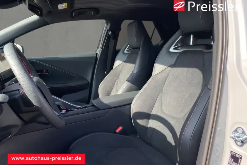 Toyota C-HR din 2025 cu 10.500 km - oferta TOY205861 - foto 8