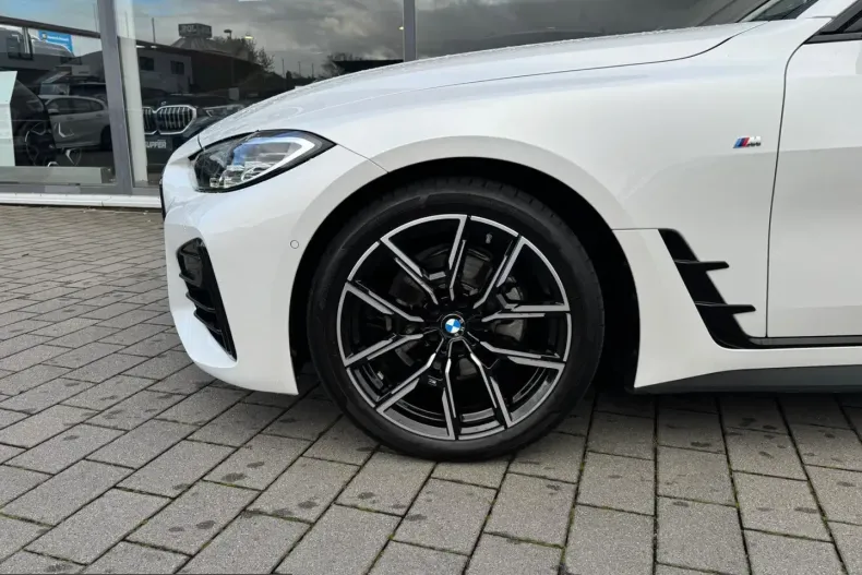 BMW 420d (Seria 4) din 2024 cu 25.000 km - oferta BMW205863 - foto 2