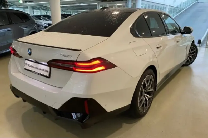 BMW 520 (Seria 5) din 2025 cu 13.647 km - oferta BMW205868 - foto 3