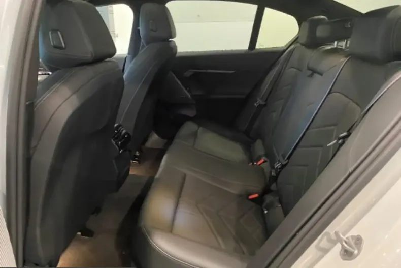 BMW 520 (Seria 5) din 2025 cu 13.647 km - oferta BMW205868 - foto 16