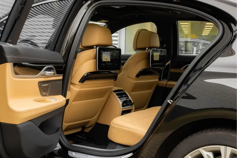 BMW 745 (Seria 7) din 2021 cu 77.568 km - oferta BMW205869 - foto 26