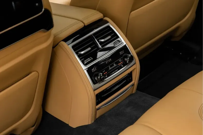 BMW 745 (Seria 7) din 2021 cu 77.568 km - oferta BMW205869 - foto 30