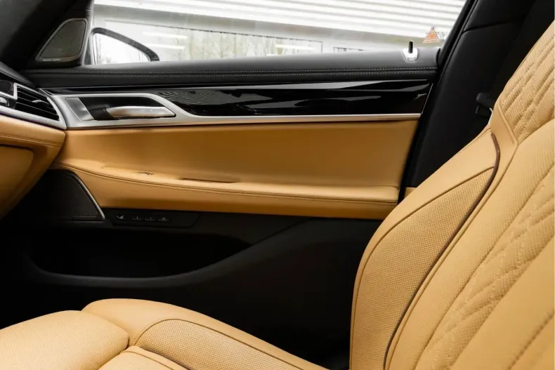 BMW 745 (Seria 7) din 2021 cu 77.568 km - oferta BMW205869 - foto 49