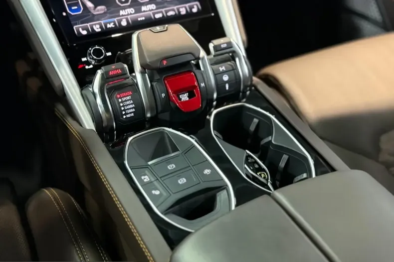 Lamborghini Urus din 2021 cu 49.990 km - oferta LAM205870 - foto 15