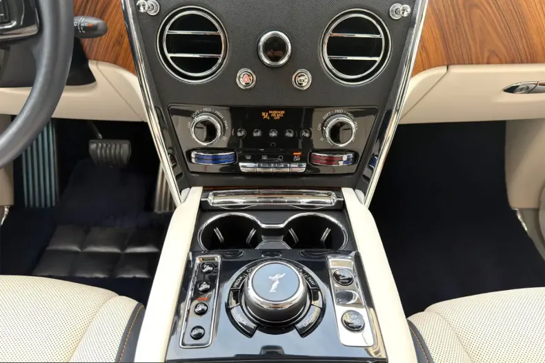 Rolls-Royce Cullinan din 2021 cu 36.050 km - oferta ROL205871 - foto 23