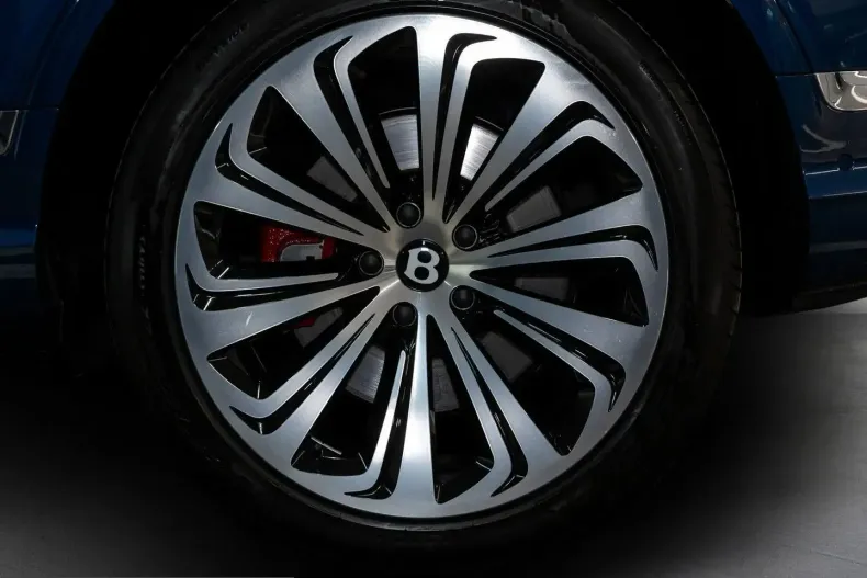 Bentley Bentayga din 2023 cu 45.000 km - oferta BEN205873 - foto 8