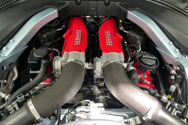 Ferrari Roma din 2023 cu 9.172 km - oferta FER205874 - foto 10