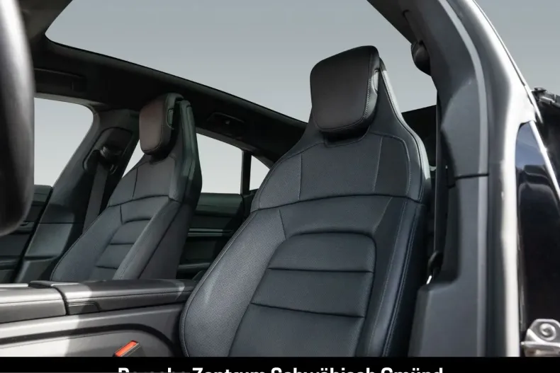 Porsche Taycan din 2023 cu 21.899 km - oferta POR205877 - foto 5