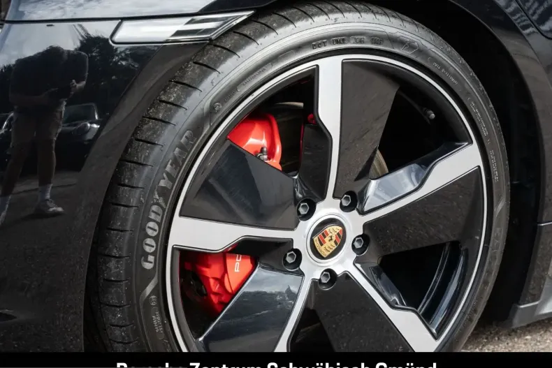 Porsche Taycan din 2023 cu 21.899 km - oferta POR205877 - foto 11