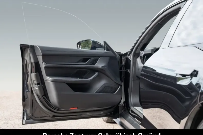 Porsche Taycan din 2023 cu 21.899 km - oferta POR205877 - foto 19