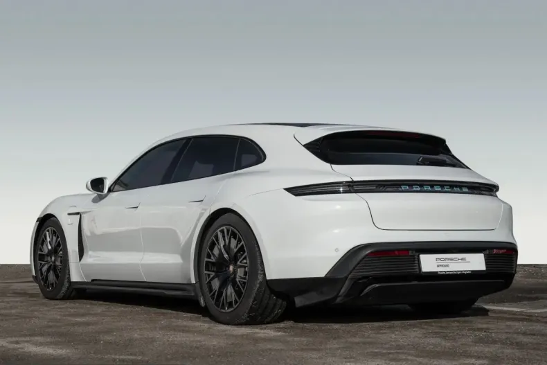 Porsche Taycan din 2023 cu 17.100 km - oferta POR205878 - foto 3