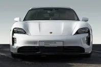 Porsche Taycan din 2023 cu 17.100 km - oferta POR205878 - foto 8