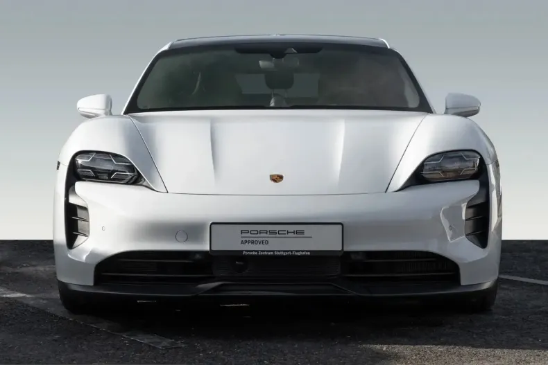 Porsche Taycan din 2023 cu 17.100 km - oferta POR205878 - foto 8