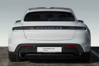 Porsche Taycan din 2023 cu 17.100 km - oferta POR205878 - foto 10