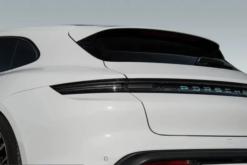 Porsche Taycan din 2023 cu 17.100 km - oferta POR205878 - foto 12