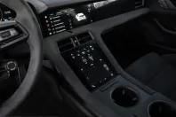 Porsche Taycan din 2023 cu 17.100 km - oferta POR205878 - foto 22