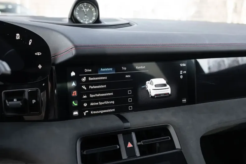 Porsche Taycan din 2023 cu 17.100 km - oferta POR205878 - foto 25