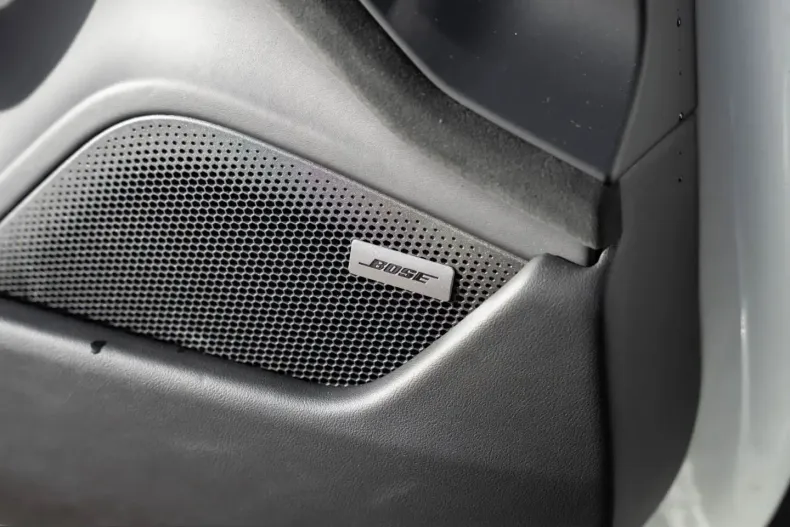 Porsche Taycan din 2023 cu 17.100 km - oferta POR205878 - foto 32